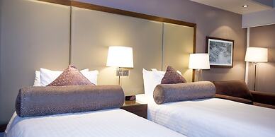 Sandman Signature London Gatwick Hotel