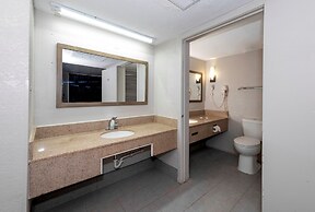 Red Roof Inn Petersburg - Fort Lee