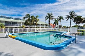 Howard Johnson by Wyndham Vero Beach / Downtown