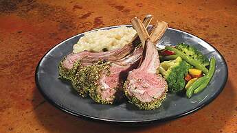 Holiday Inn Cleveland Northeast - Mentor by IHG