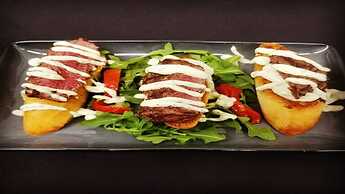 Holiday Inn Cleveland Northeast - Mentor by IHG