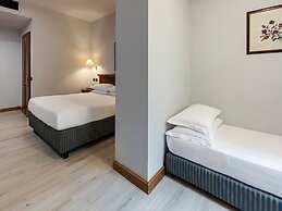 Hotel Diplomatic