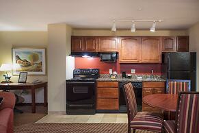 Arlington Court Suites, a Clarion Collection Hotel