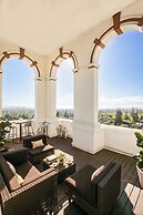 Claremont Resort & Club