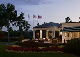 Seaview, A Dolce Hotel