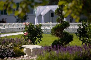 Seaview, A Dolce Hotel