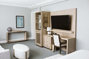 Seaview, A Dolce Hotel