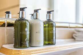 Boutique Hotel Royal