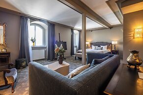 Boutique Hotel Royal