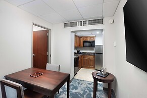 DoubleTree by Hilton Houston Medical Center Hotel & Suites
