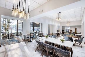 DoubleTree by Hilton Houston Medical Center Hotel & Suites