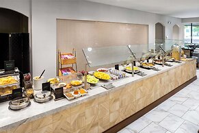 DoubleTree by Hilton Houston Medical Center Hotel & Suites