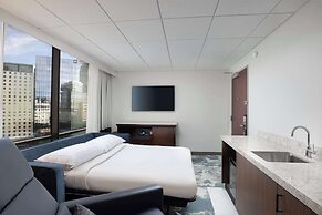 DoubleTree by Hilton Houston Medical Center Hotel & Suites