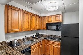 DoubleTree by Hilton Houston Medical Center Hotel & Suites