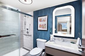 DoubleTree by Hilton Houston Medical Center Hotel & Suites