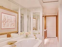 Four Seasons Hotel George V
