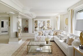 Four Seasons Hotel George V