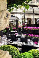 Four Seasons Hotel George V