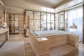 Four Seasons Hotel George V