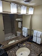 Best Western Plus Toronto Airport Hotel