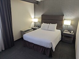 Best Western Plus Toronto Airport Hotel