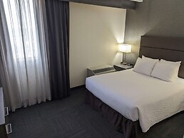 Best Western Plus Toronto Airport Hotel