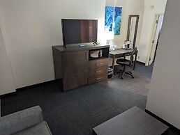 Best Western Plus Toronto Airport Hotel