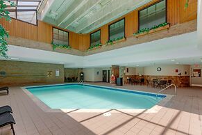 Best Western Plus Toronto Airport Hotel
