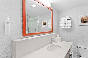 Hampton Inn Chicago/Naperville