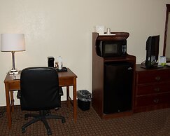 Quality Inn & Suites Lexington near I-64 and I-81