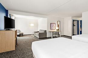 Spark by Hilton Lexington