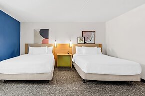 Spark by Hilton Lexington