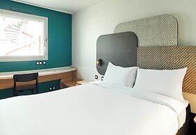 B&B HOTEL Versailles Le Chesnay