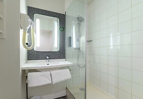 B&B HOTEL Versailles Le Chesnay