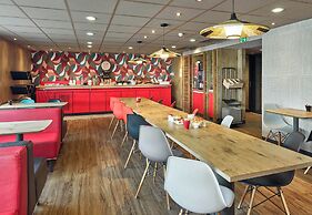 B&B HOTEL Versailles Le Chesnay