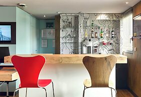 B&B HOTEL Versailles Le Chesnay