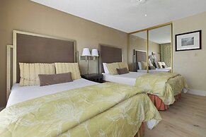 Plantation Hale Suites