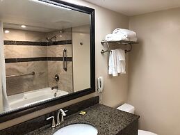 Best Western Plus Cobourg Inn & Convention Centre