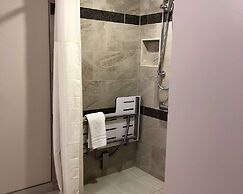 Best Western Plus Cobourg Inn & Convention Centre