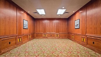 Best Western Plus Cobourg Inn & Convention Centre