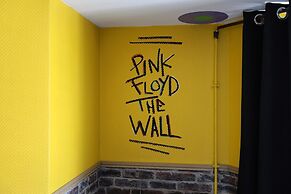 Absolute Hotel Paris République