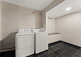 Red Roof Inn Reading