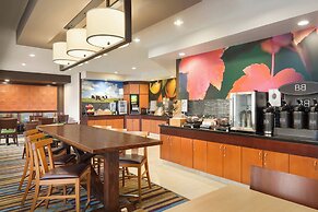 Fairfield Inn & Suites Omaha East/Council Bluffs, IA