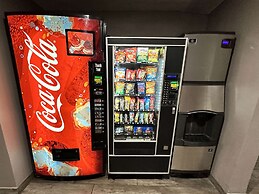 Studio 6 Mesa, AZ – Near Downtown & Sloan Park