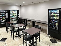 Studio 6 Mesa, AZ – Near Downtown & Sloan Park