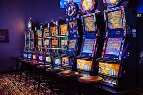 Medicine Hat Lodge, Resort, Casino, and Spa, Trademark Collection by W