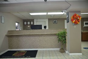 Super 8 by Wyndham Fredericksburg