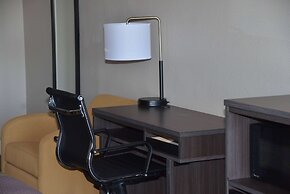 Super 8 by Wyndham Fredericksburg