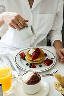 Hotel St Pétersbourg Opéra & Spa