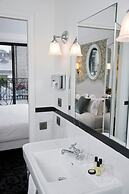 Hotel St Pétersbourg Opéra & Spa